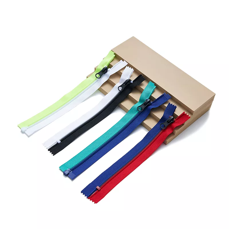 Welke waarde biedt de onlangs gelanceerde officiële website van Wenzhou Richu Zipper (TRC) voor wereldwijde klanten?